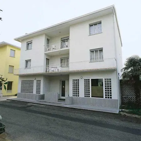 Bright And Cozy In Bibione