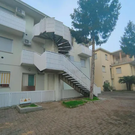 Bright And Cozy In Daire Bibione